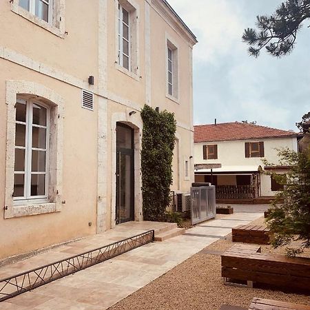 Chez Flo Hotel Parentis-en-Born Bagian luar foto