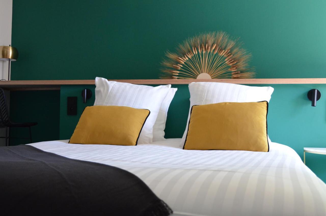Chez Flo Hotel Parentis-en-Born Bagian luar foto
